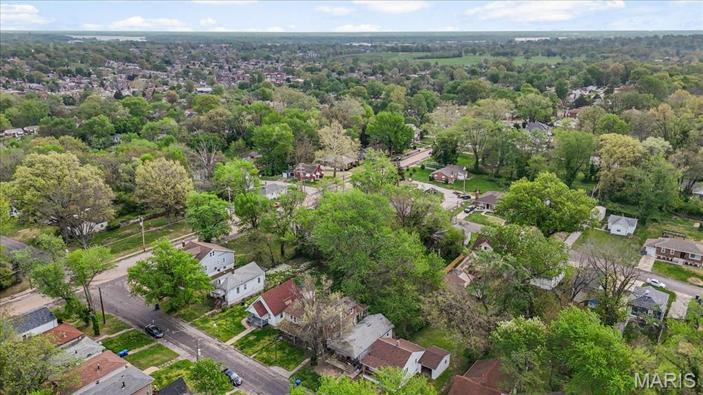 West Walnut Manor - Residential