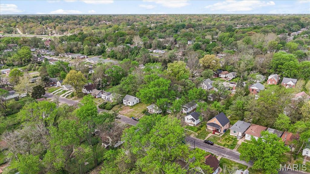 West Walnut Manor - Residential