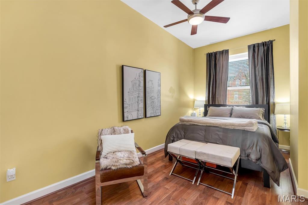 Laclede S Lynch St - Residential