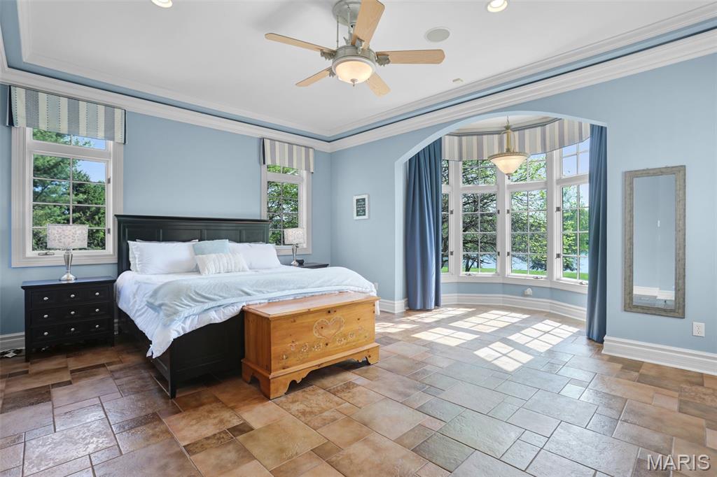 Shiloh, Illinois, 62221, United States, 7 Bedrooms Bedrooms, ,11 BathroomsBathrooms,Residential,Active,2052099
