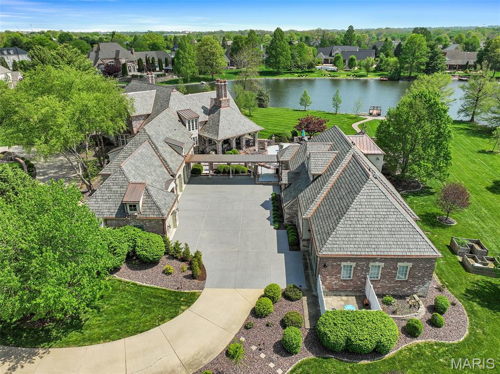Shiloh, Illinois, 62221, United States, 7 Bedrooms Bedrooms, ,11 BathroomsBathrooms,Residential,Active,2052099