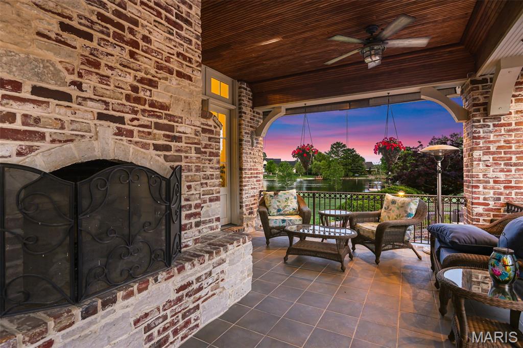 Shiloh, Illinois, 62221, United States, 7 Bedrooms Bedrooms, ,11 BathroomsBathrooms,Residential,Active,2052099