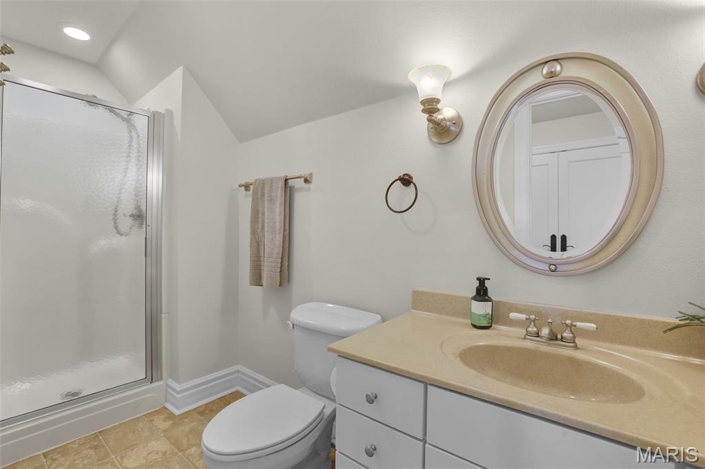 Shiloh, Illinois, 62221, United States, 7 Bedrooms Bedrooms, ,11 BathroomsBathrooms,Residential,Active,2052099
