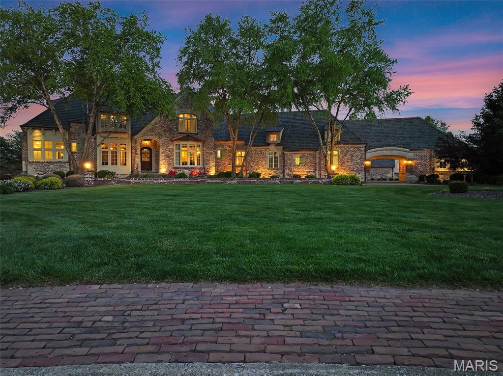 Shiloh, Illinois, 62221, United States, 7 Bedrooms Bedrooms, ,11 BathroomsBathrooms,Residential,Active,2052099