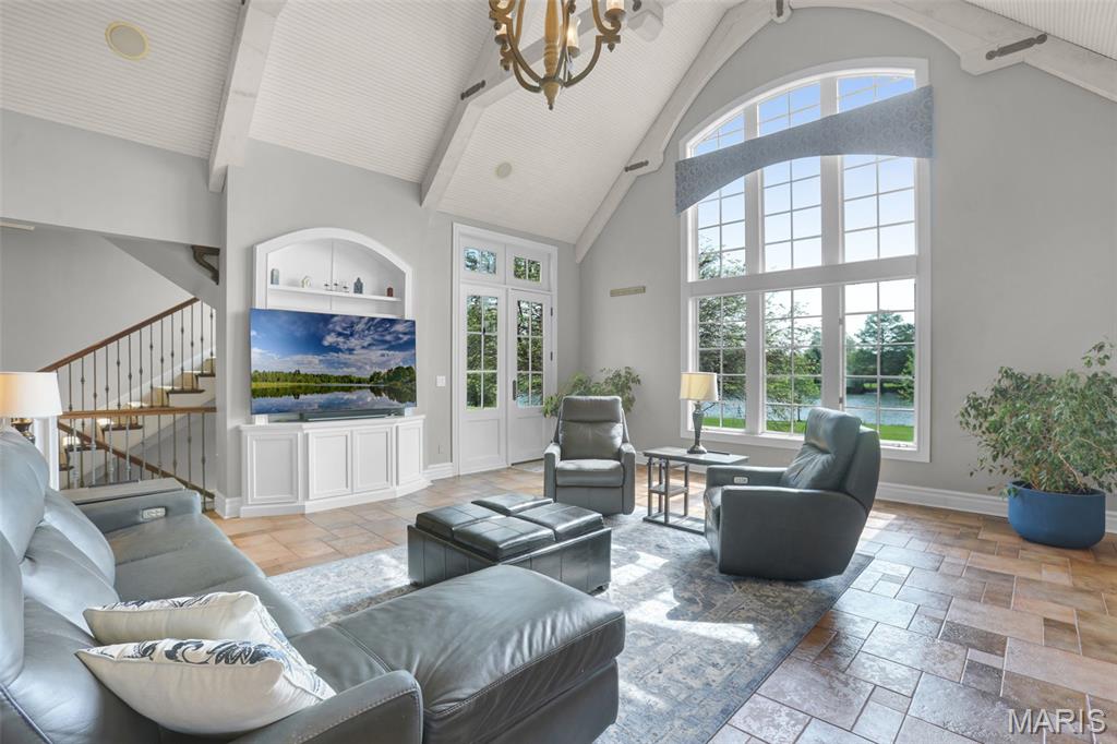 Shiloh, Illinois, 62221, United States, 7 Bedrooms Bedrooms, ,11 BathroomsBathrooms,Residential,Active,2052099