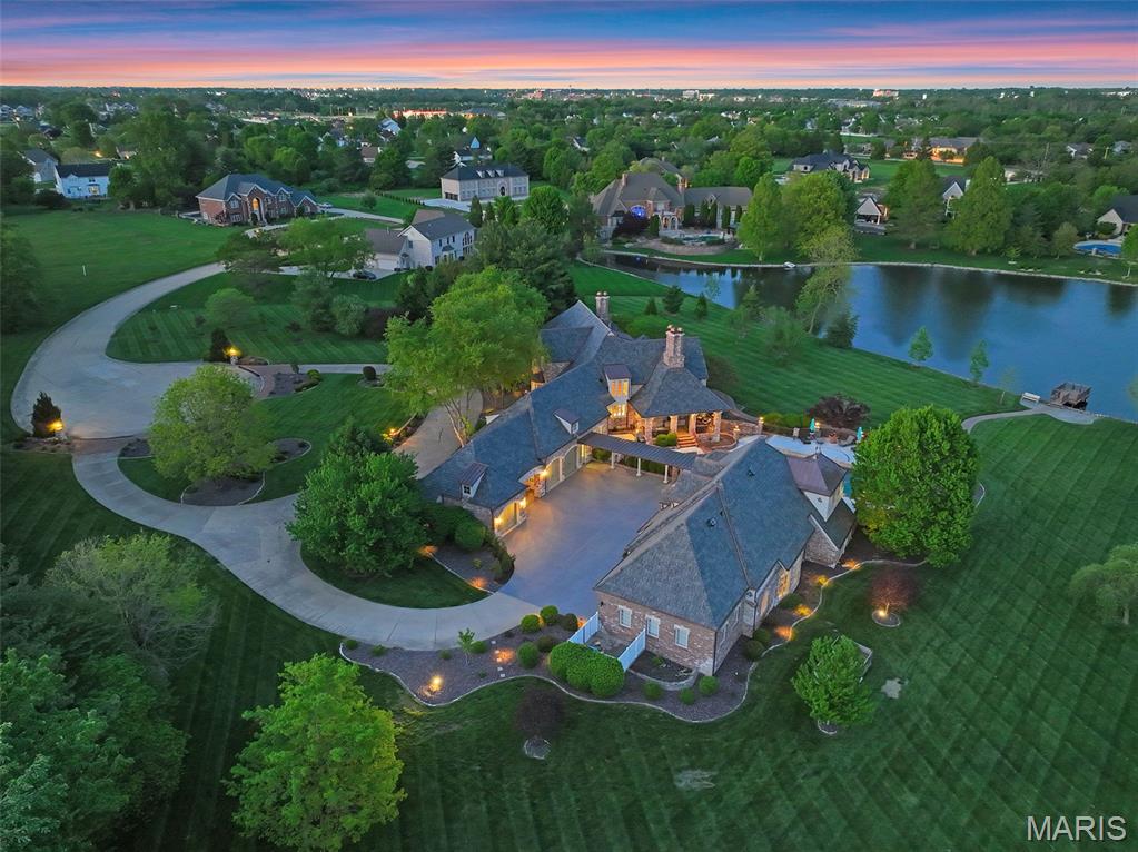 Shiloh, Illinois, 62221, United States, 7 Bedrooms Bedrooms, ,11 BathroomsBathrooms,Residential,Active,2052099