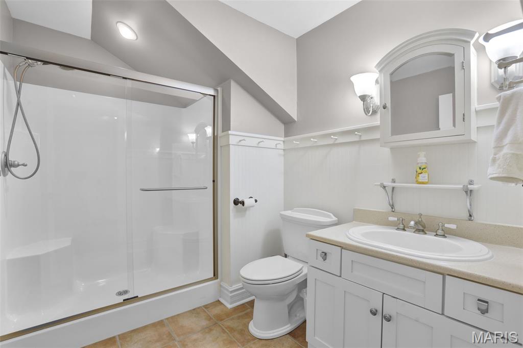 Shiloh, Illinois, 62221, United States, 7 Bedrooms Bedrooms, ,11 BathroomsBathrooms,Residential,Active,2052099