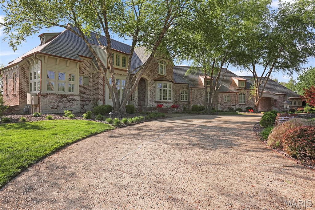 Shiloh, Illinois, 62221, United States, 7 Bedrooms Bedrooms, ,11 BathroomsBathrooms,Residential,Active,2052099