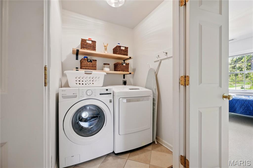 La Hacienda - Residential