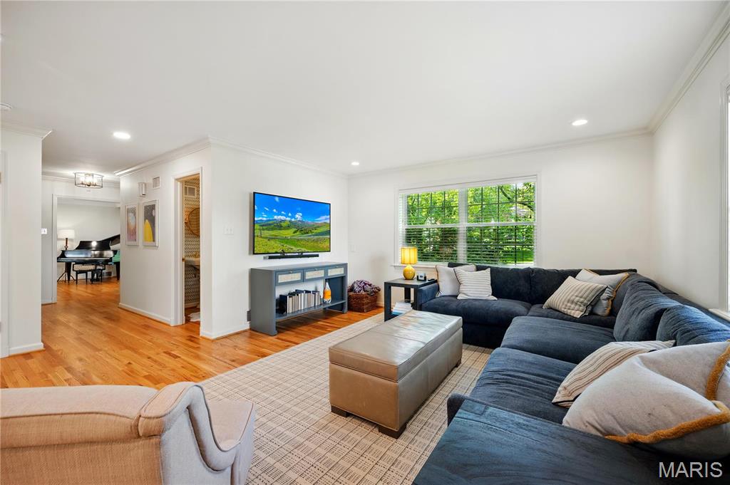 La Hacienda - Residential