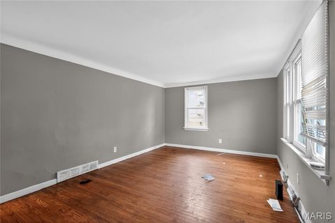 Tiny photo for 416 Ballman Avenue, St Louis, MO 63135 (MLS # 26026336)