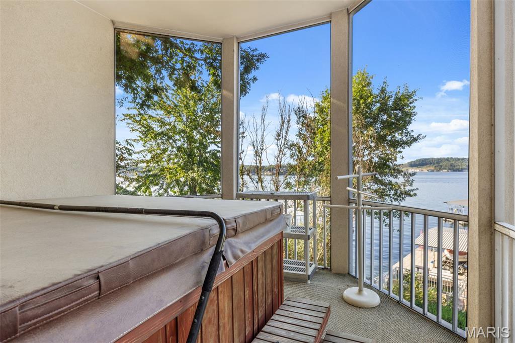 Palisades Point #2 - Residential