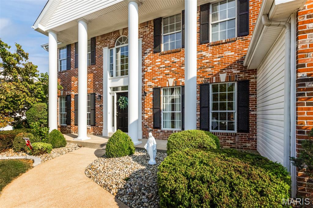 420 April Oaks Court