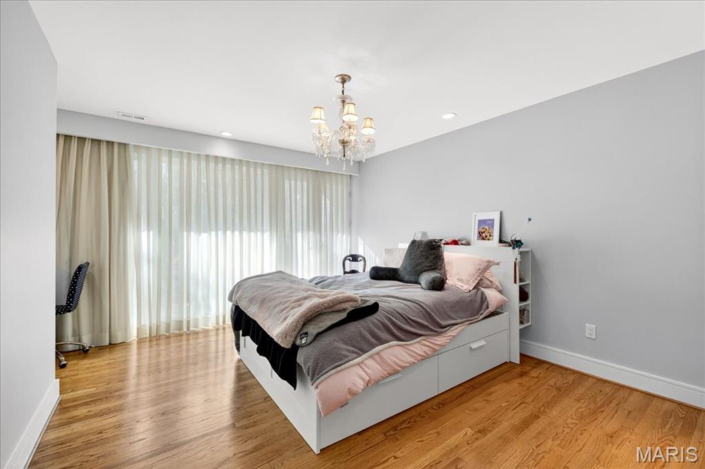 Brentmoor Park Amd - Residential