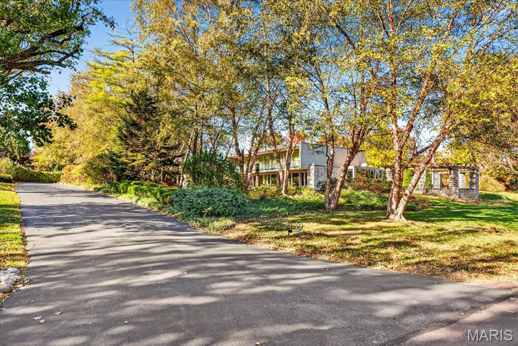 Brentmoor Park Amd - Residential