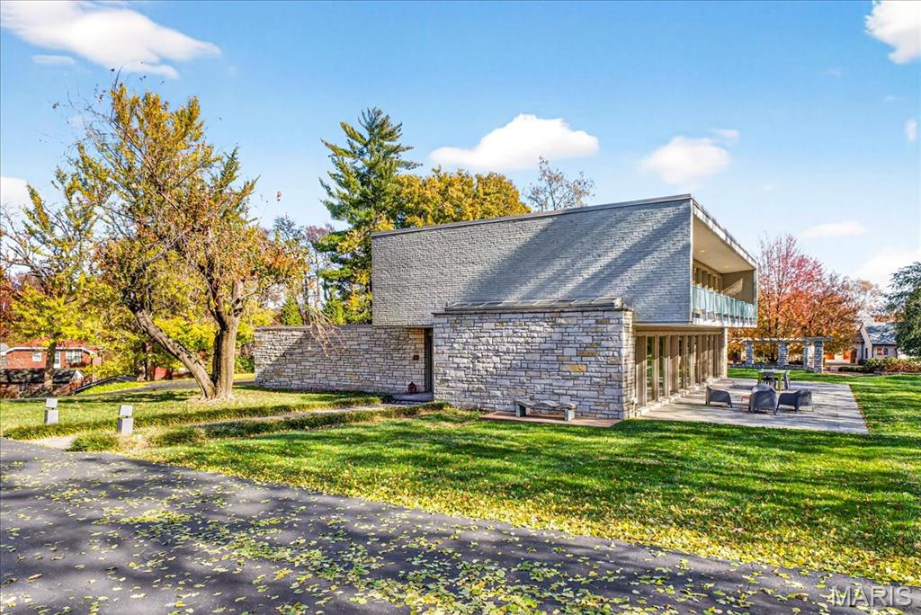 Brentmoor Park Amd - Residential