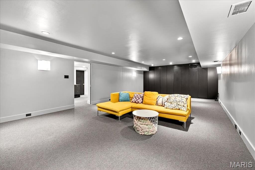 Brentmoor Park Amd - Residential