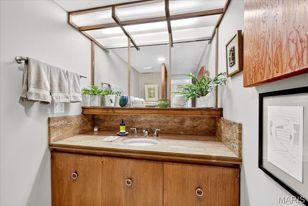 Brentmoor Park Amd - Residential