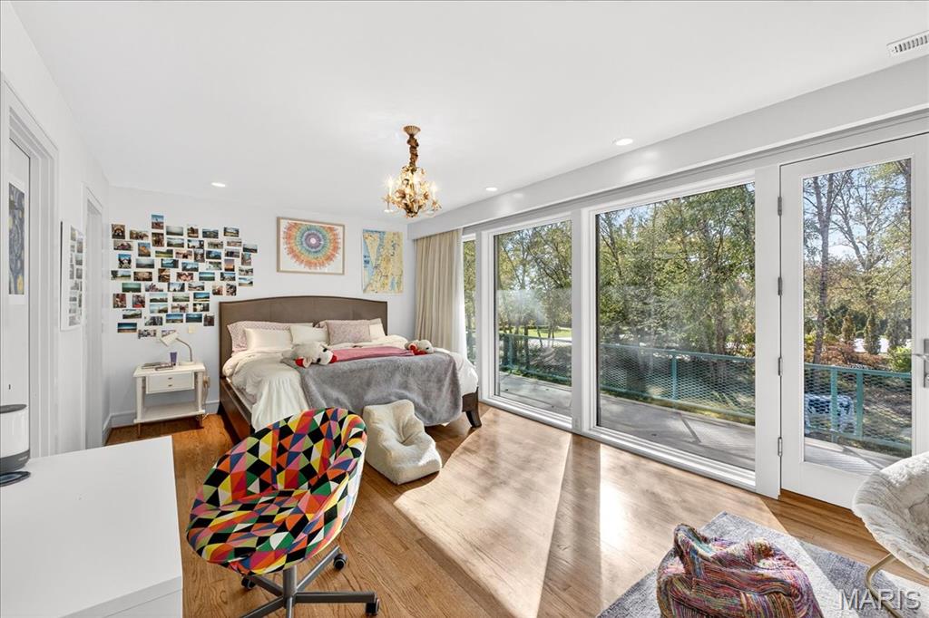 Brentmoor Park Amd - Residential