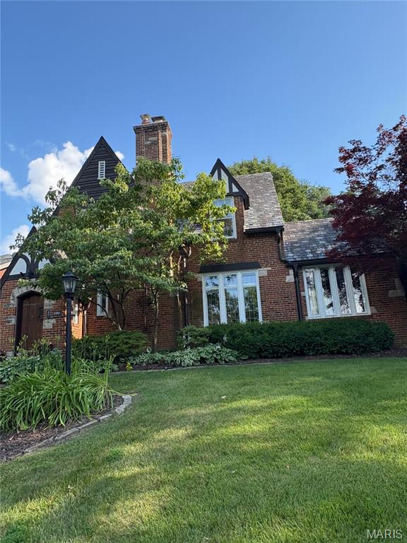 7360 Teasdale Avenue