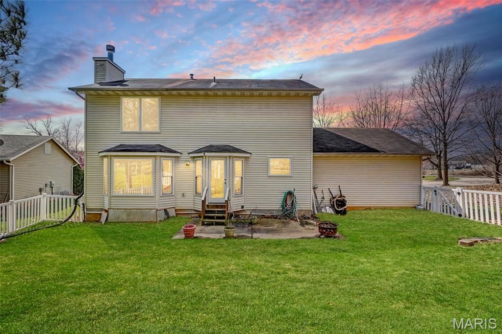 Photo of 4002 Treeshadow Drive, St Peters, MO 63376 (MLS # 26013472)