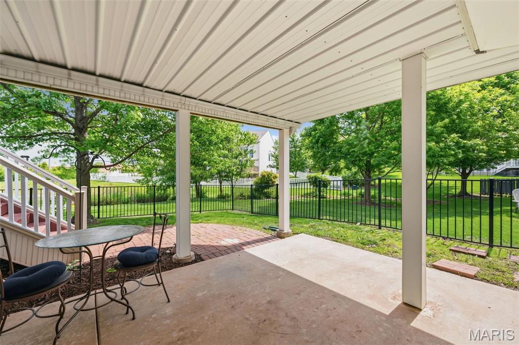 The Manors At Glenbrook - Residential