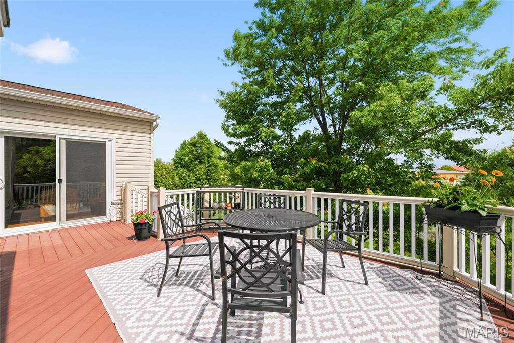The Manors At Glenbrook - Residential