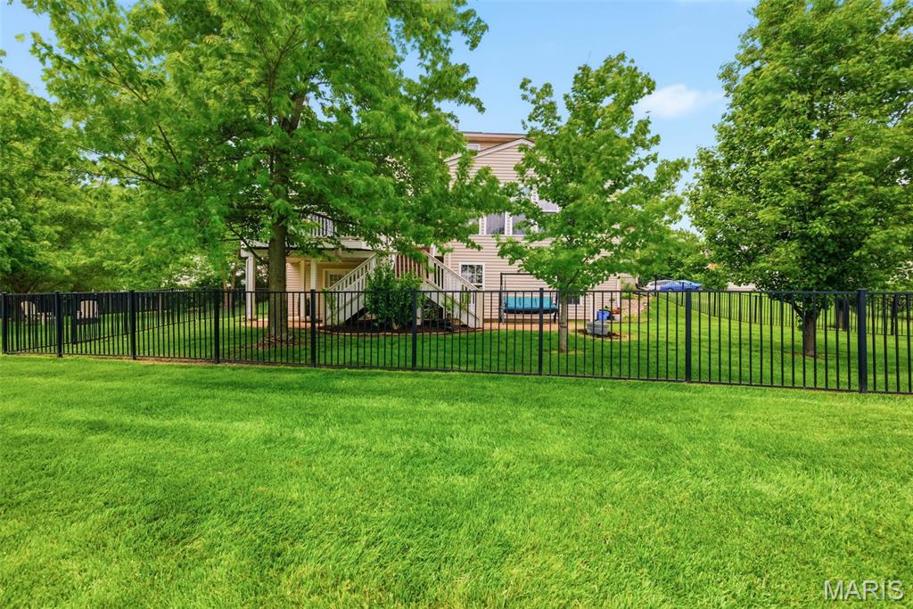 The Manors At Glenbrook - Residential