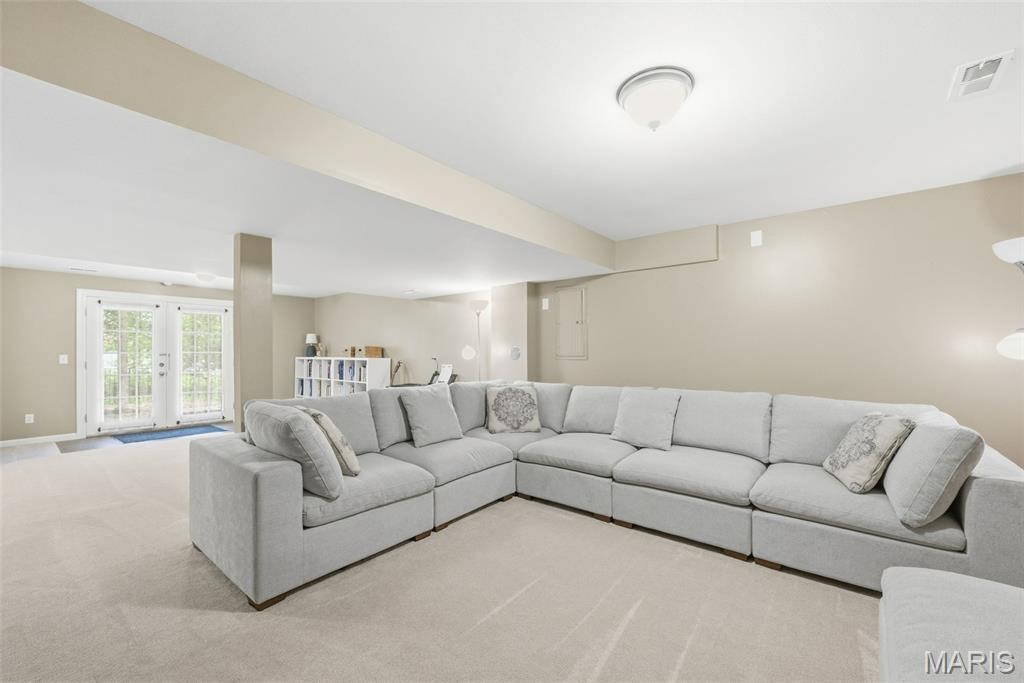 The Manors At Glenbrook - Residential