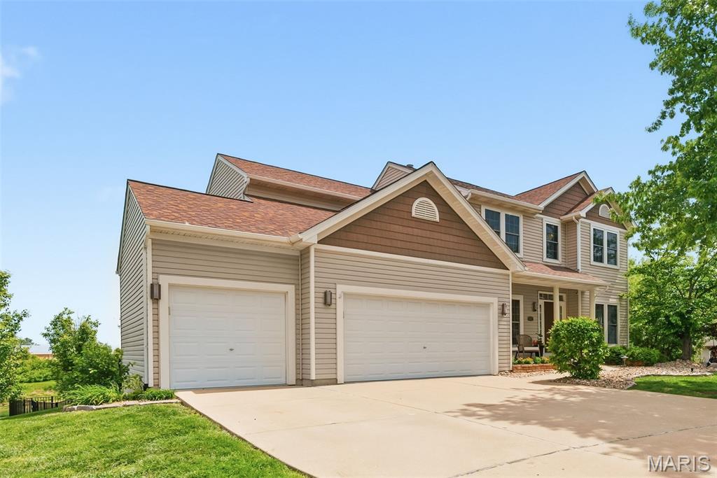 The Manors At Glenbrook - Residential