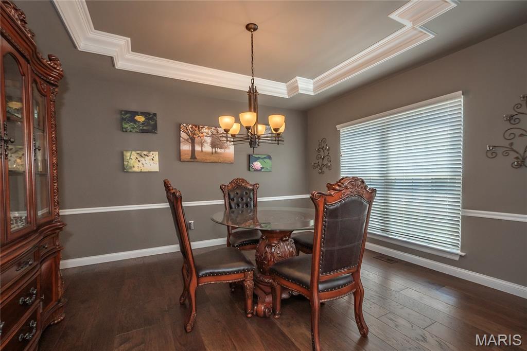 2724 Niagara Falls Court