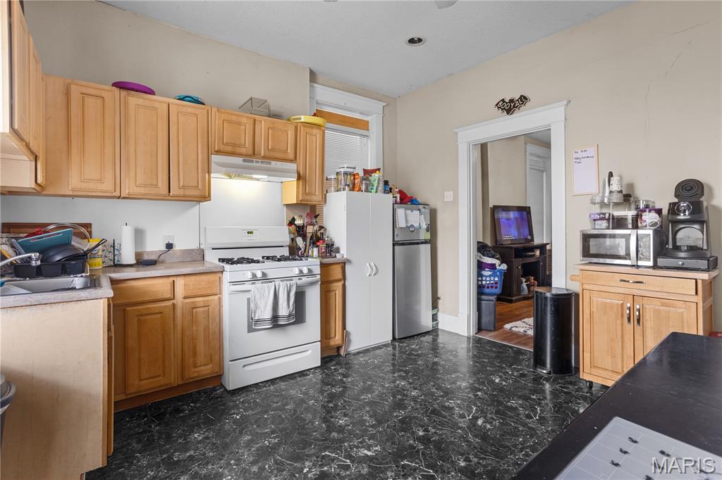 Grunds - Residential Income