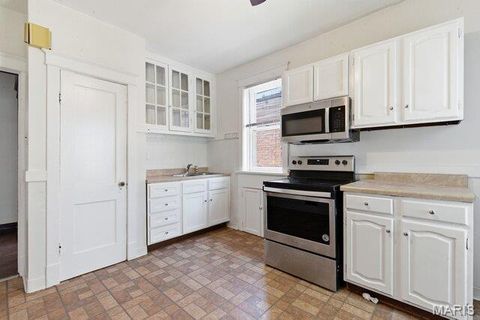Tiny photo for 5847 Goener Avenue, St Louis, MO 63116 (MLS # 26030676)