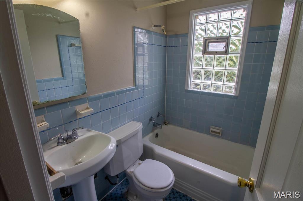 Riverview Terrace Add 01 - Residential