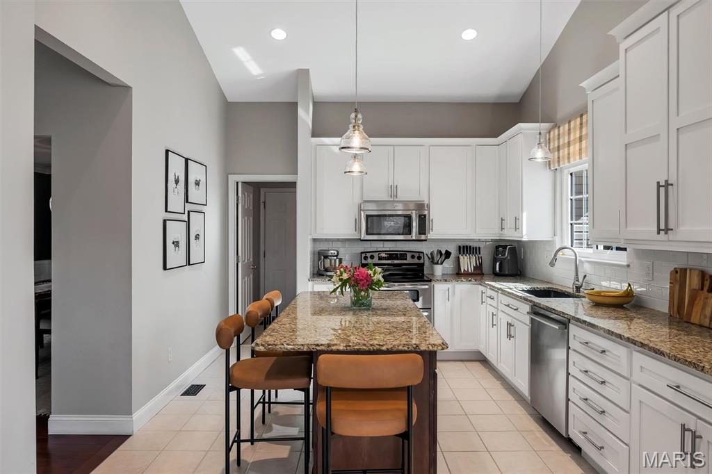 Avalon Hills Three - Residential