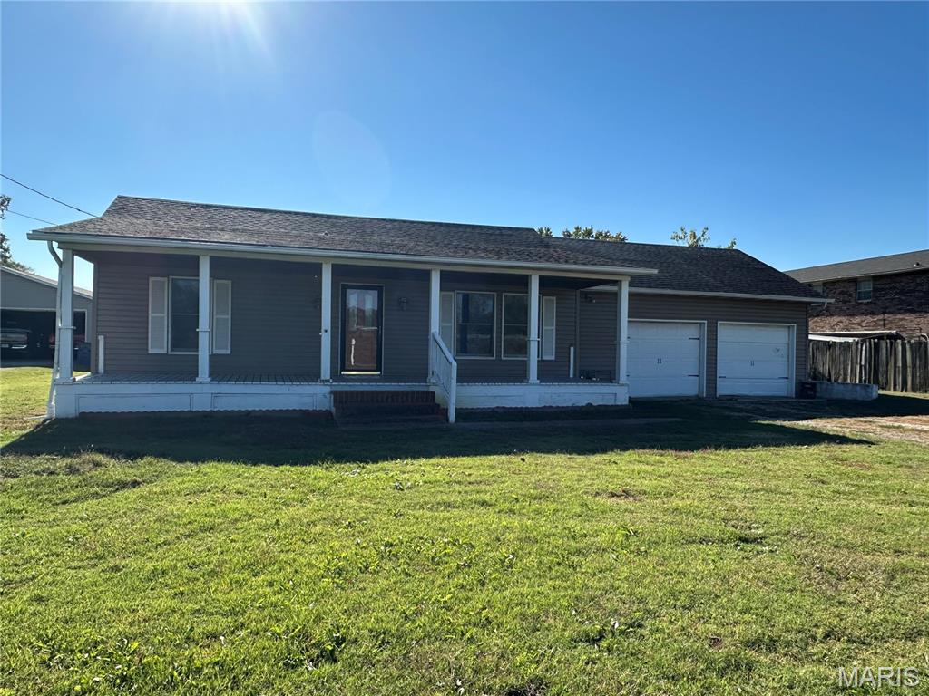 Photo of 109 W Outer Road, Scott City, MO 63780 (MLS # 26065491)