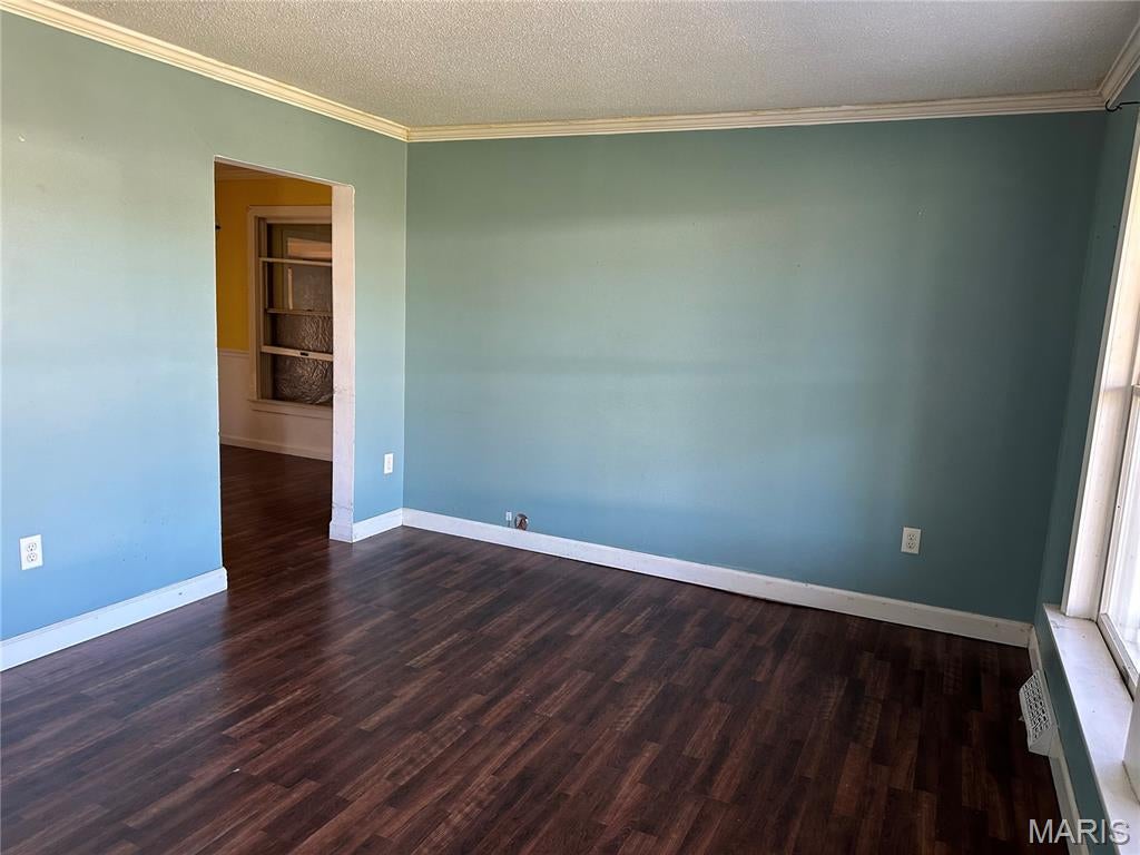 Photo of 109 W Outer Road, Scott City, MO 63780 (MLS # 26065491)