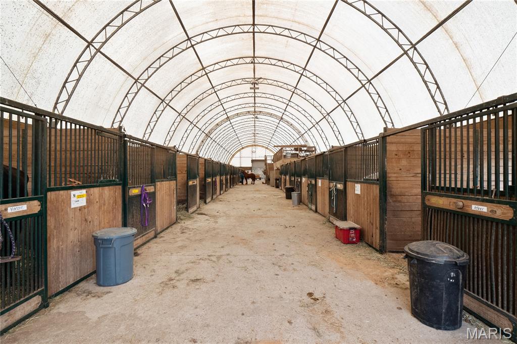 Lewis Estates - Farm