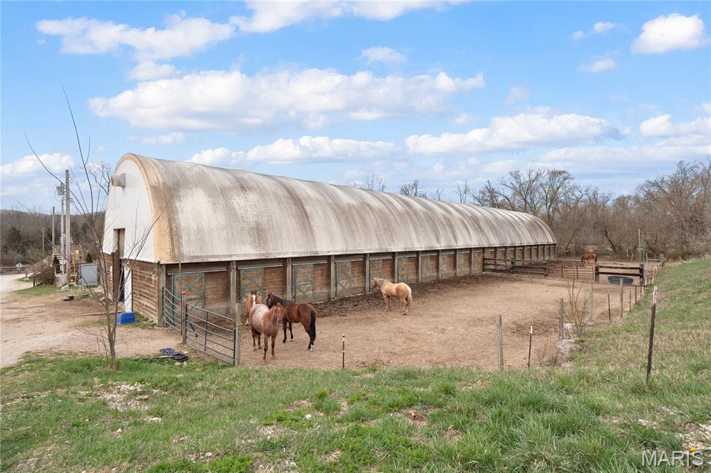 Lewis Estates - Farm