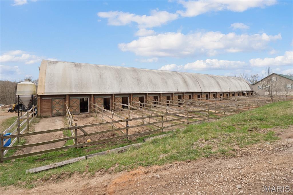 Lewis Estates - Farm