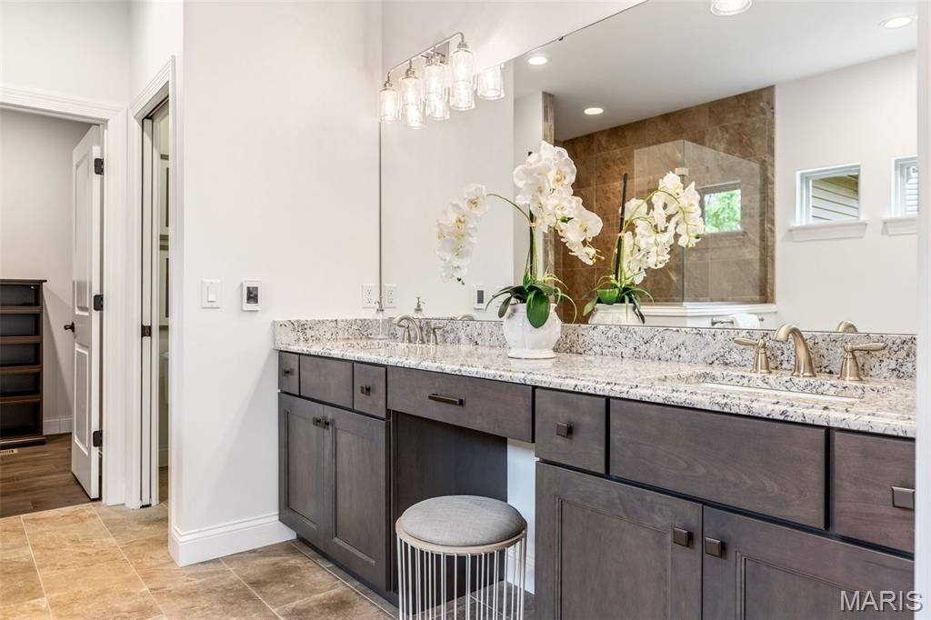 Grand Reserve - Residential