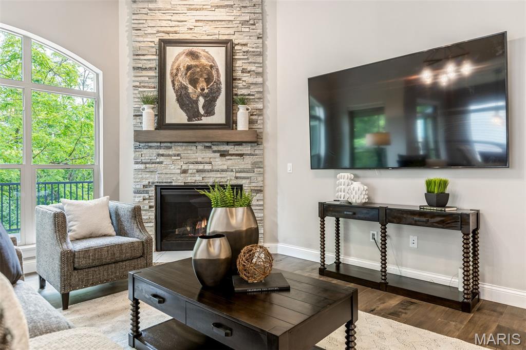 924 Grand Reserve Drive