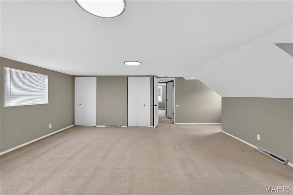 Knollcrest - Residential