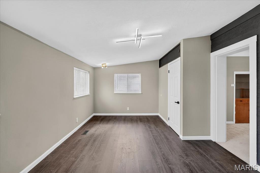 Knollcrest - Residential