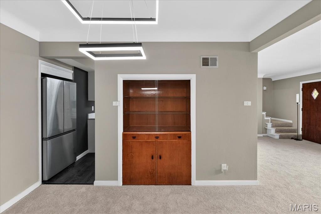 Knollcrest - Residential