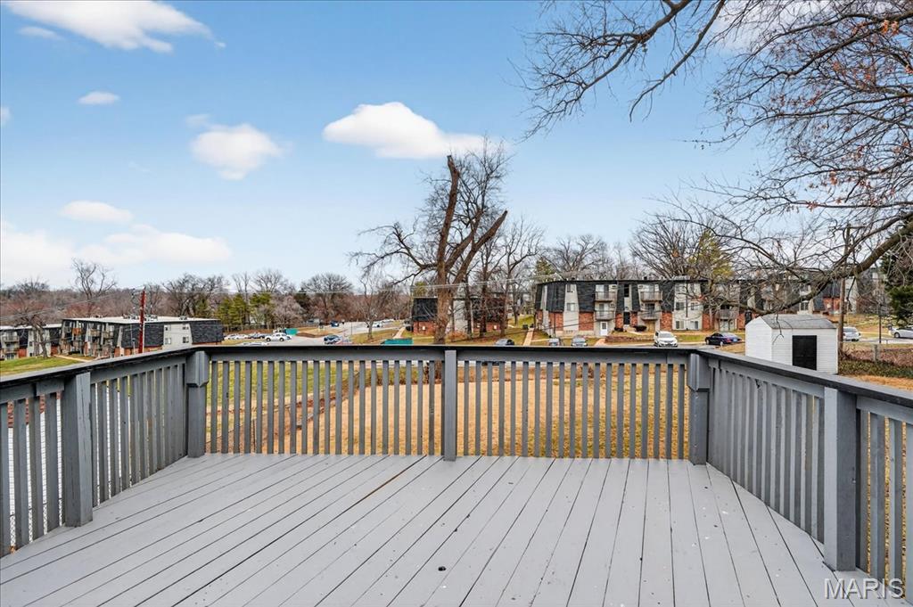 Knollcrest - Residential