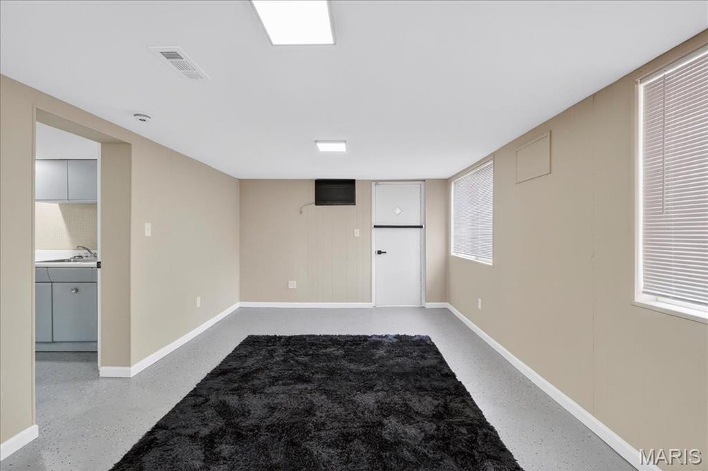 Knollcrest - Residential