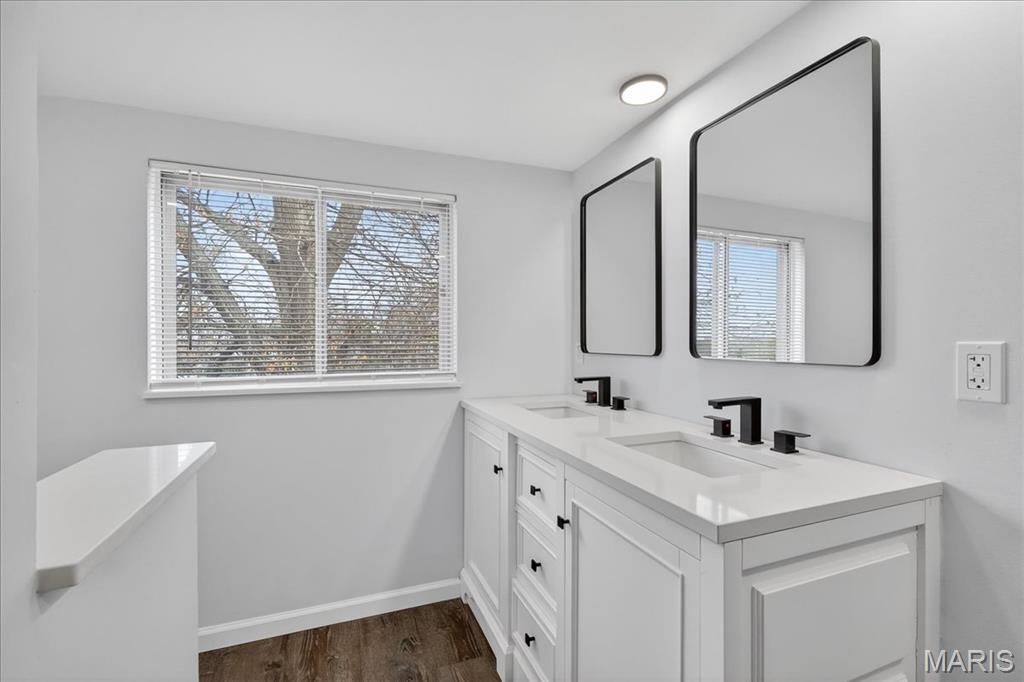 Knollcrest - Residential