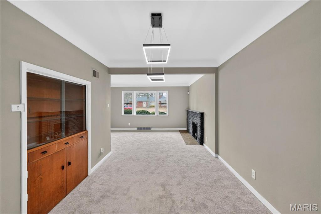 Knollcrest - Residential