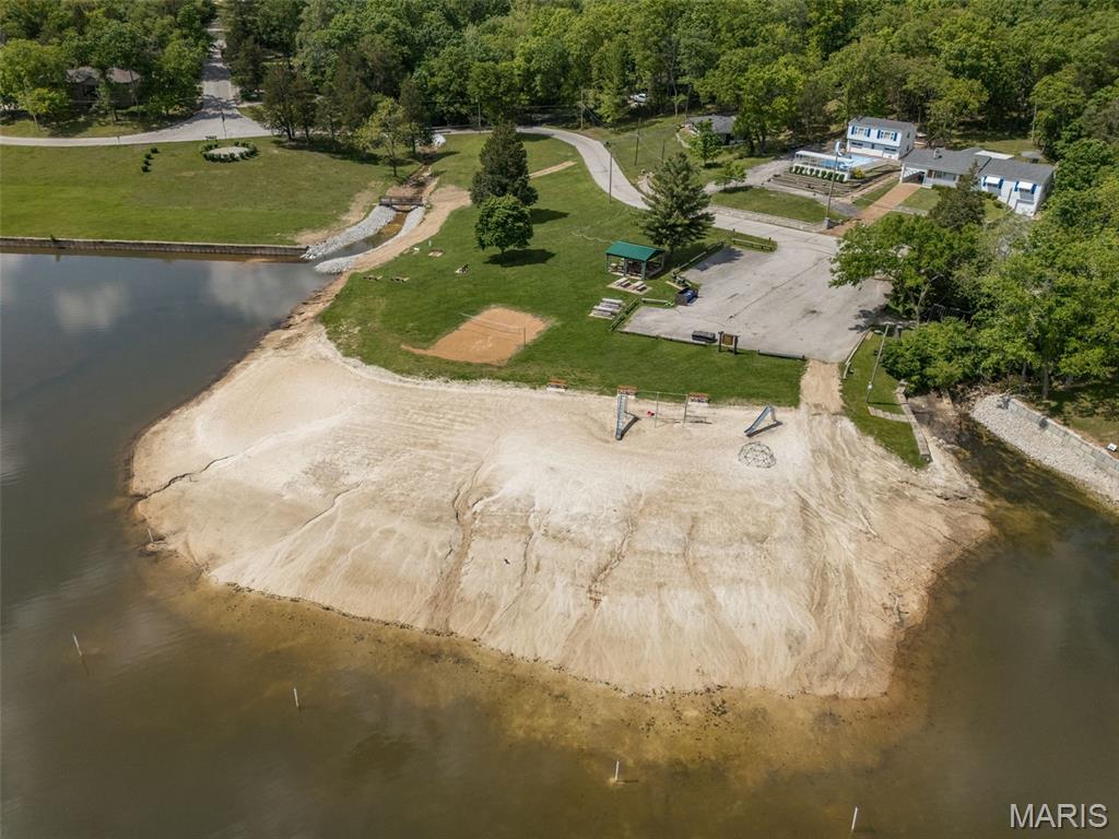 Lake Wauwanoka - Residential